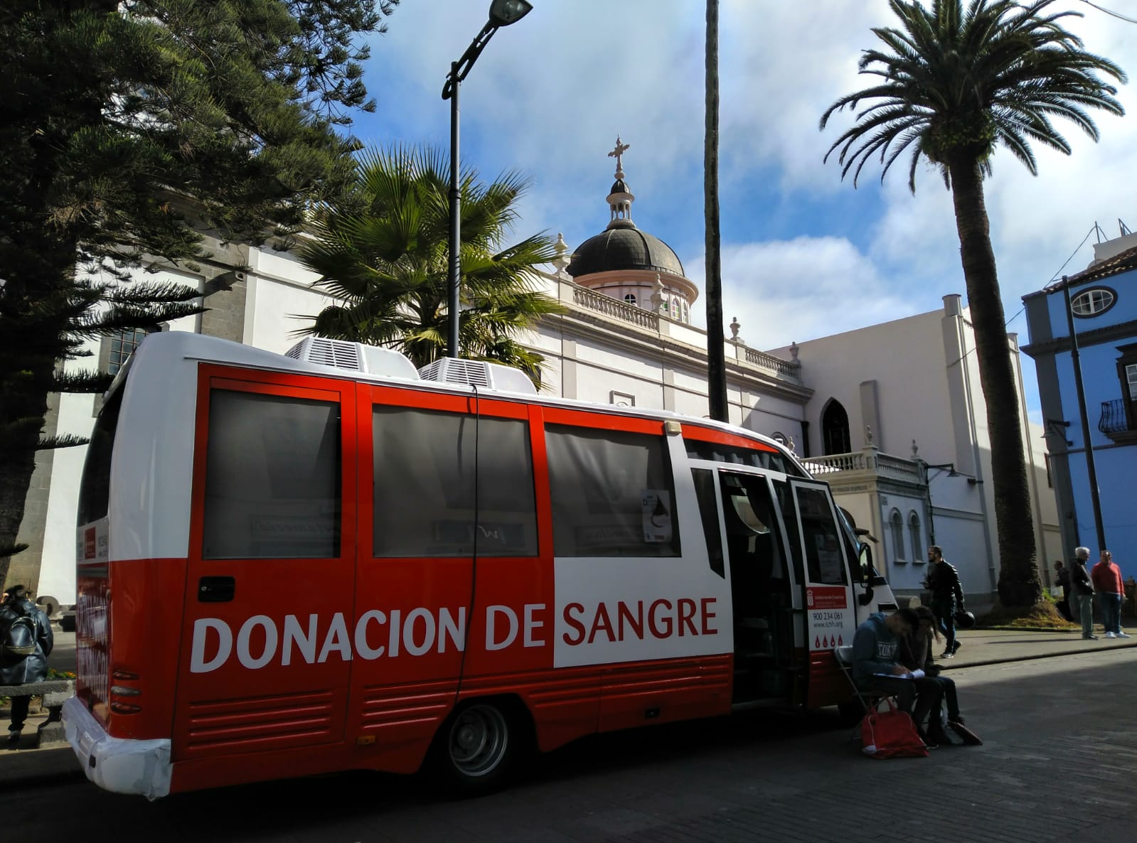 El ICHH acerca sus unidades móviles a 10 municipios de Gran Canaria y Tenerife
