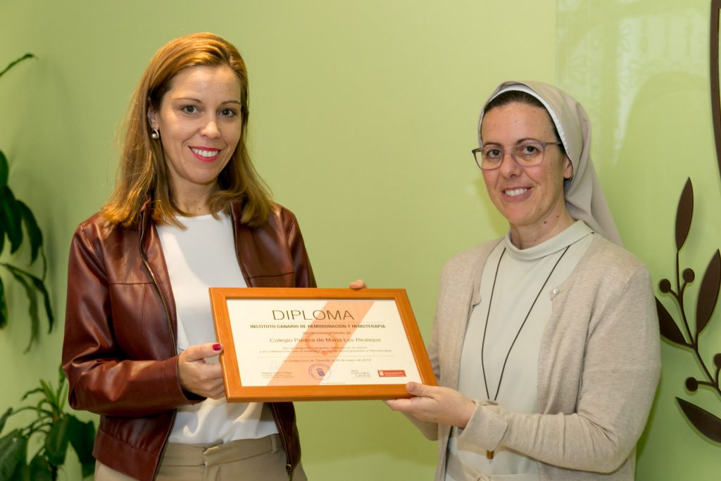El ICHH agradece la labor del Colegio Pureza de María de los Realejos con la donación de sangre