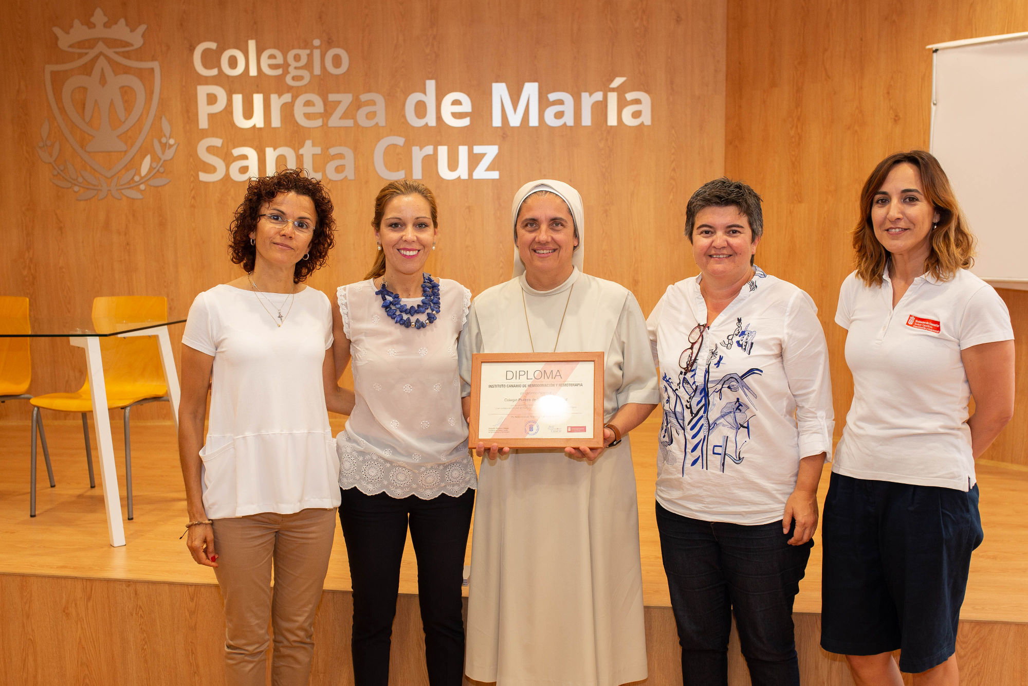 El ICHH agradece la labor del Colegio Pureza de María de Santa Cruz con la donación de sangre