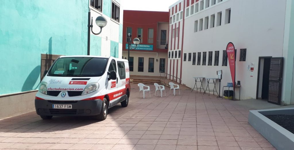 Un equipo del ICHH se desplaza a Fuerteventura para atender a la población donante de la Isla