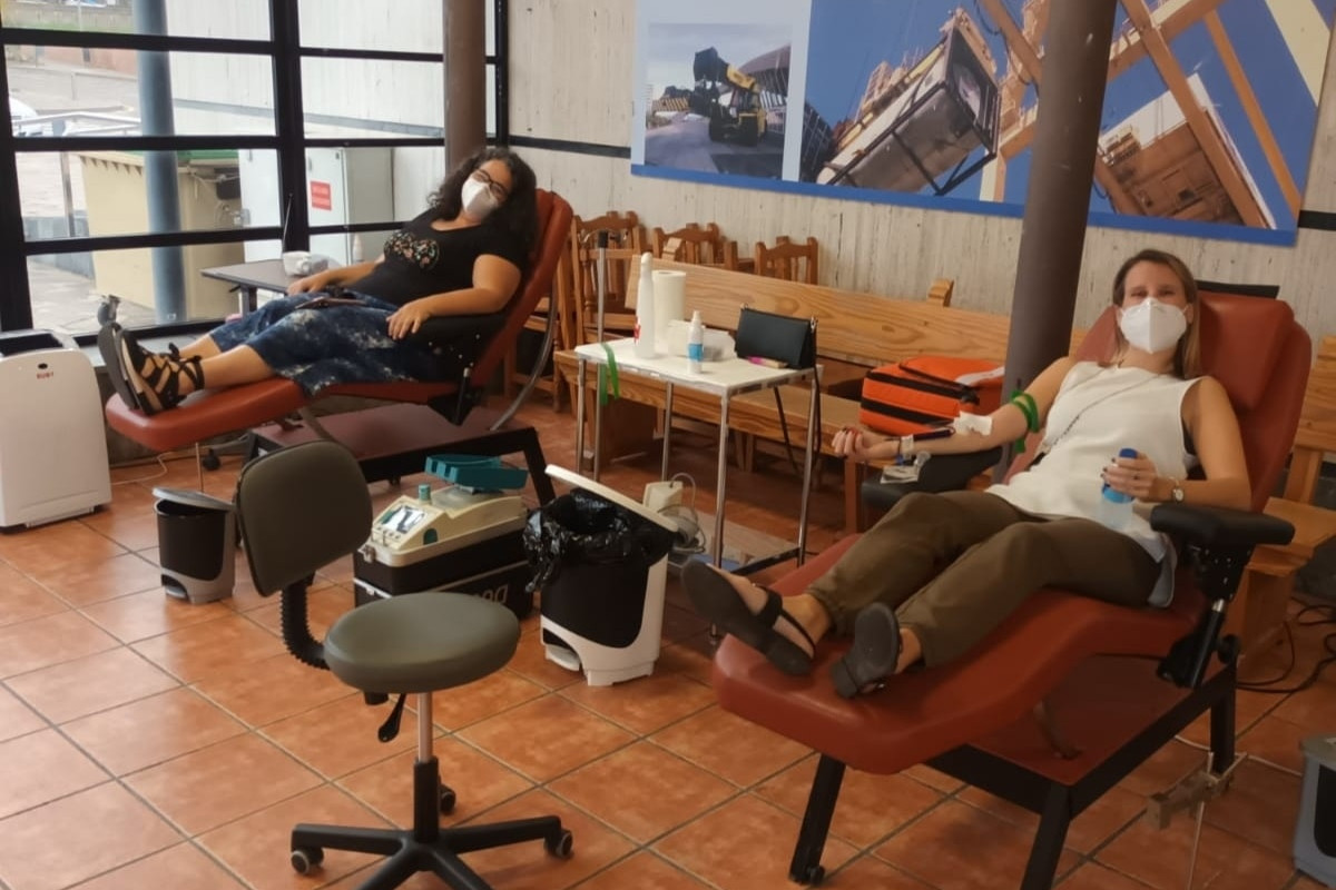 El ICHH celebró una jornada de donación de sangre con los estibadores de Tenerife