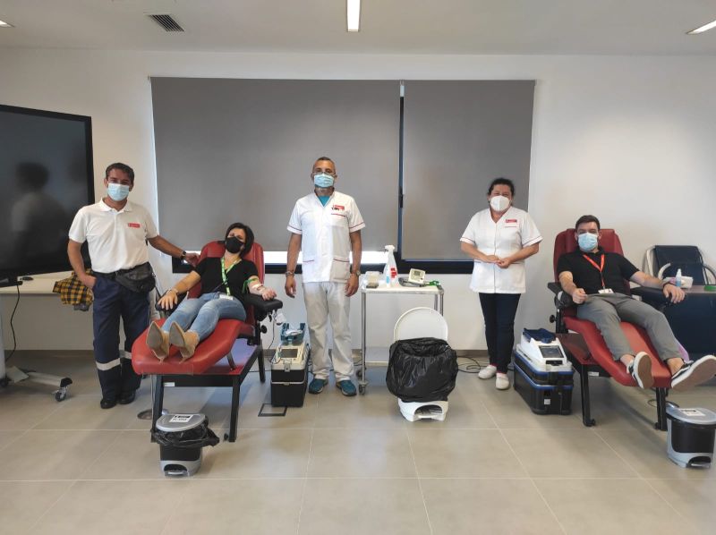 El ICHH y Binter celebran una jornada de donación de sangre en Tenerife