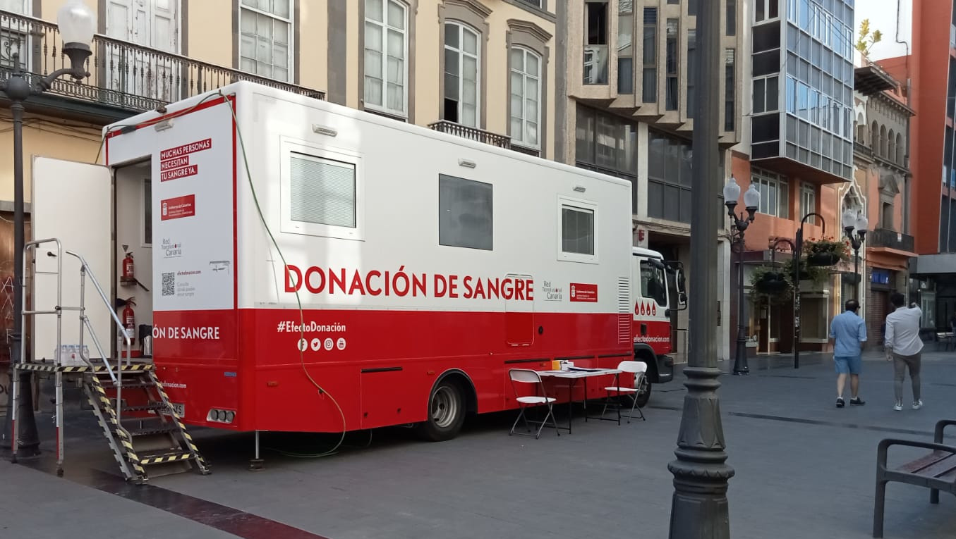 El ICHH convierte Triana en un punto de encuentro para la donación de sangre