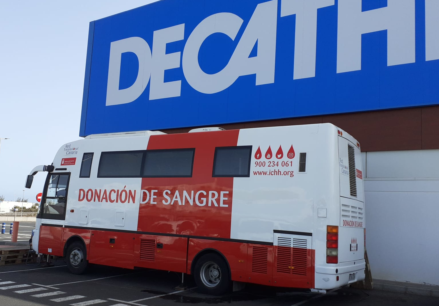 La unidad móvil del ICHH estará hoy y mañana en Los Majuelos