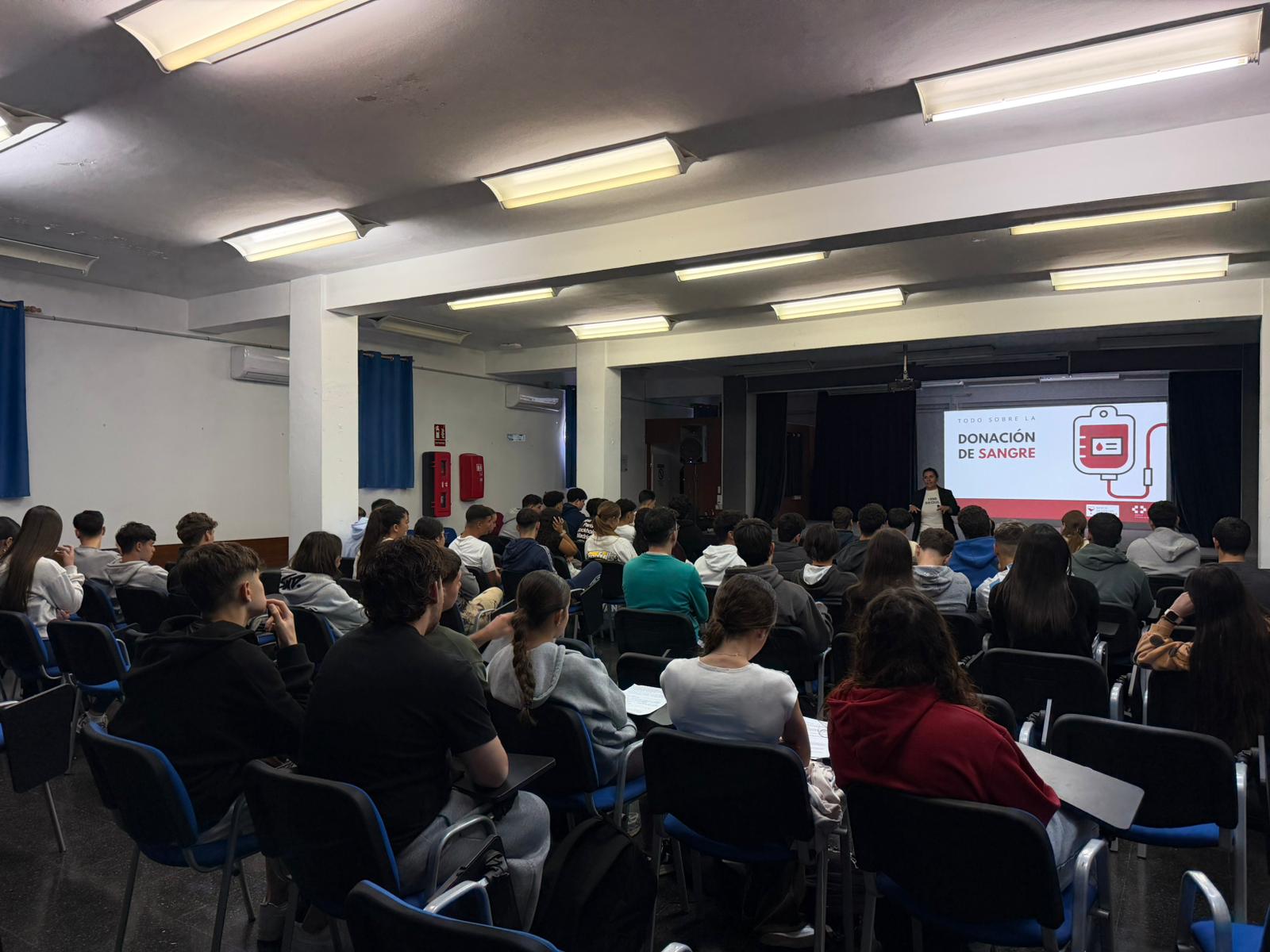 Jornada en un centro de estudios